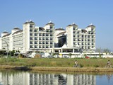 lake_river_side_hotel (12)